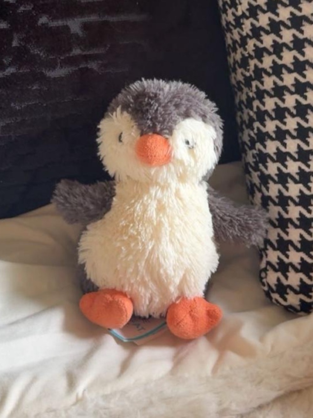 NWT authentic Jellycat Peanut Penguin